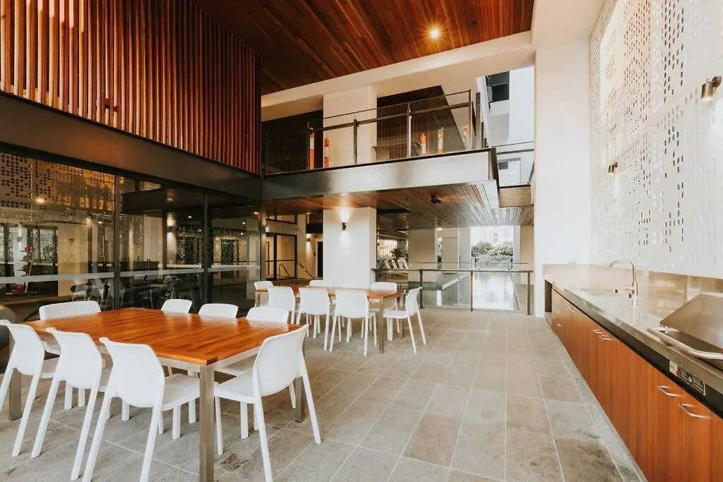 1Bedroom 1Bath 1Carpark Wifi Gym Pool Brisbane