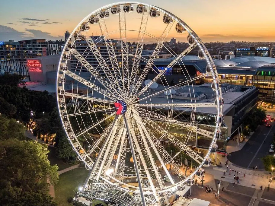 1Bedroom 1Bath 1Carpark Wifi Gym Pool Brisbane 0*,