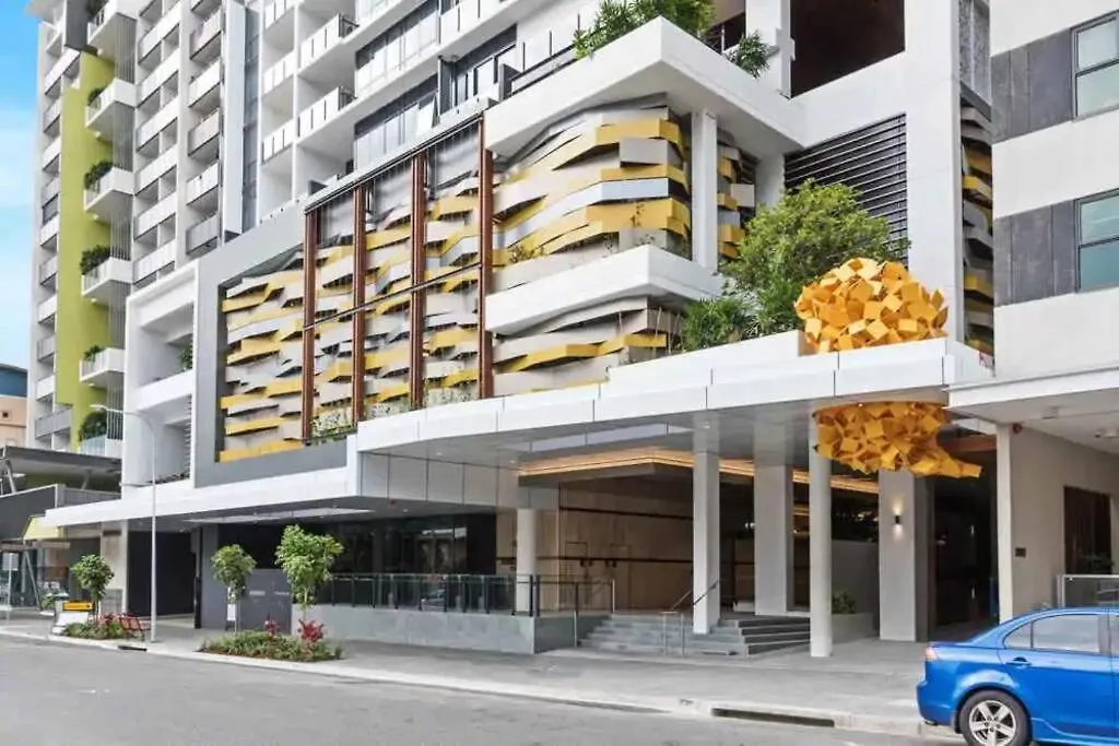 1Bedroom 1Bath 1Carpark Wifi Gym Pool Brisbane Australia